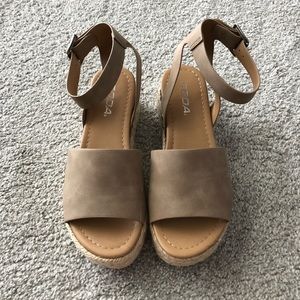 Soda taupe espadrille platforms